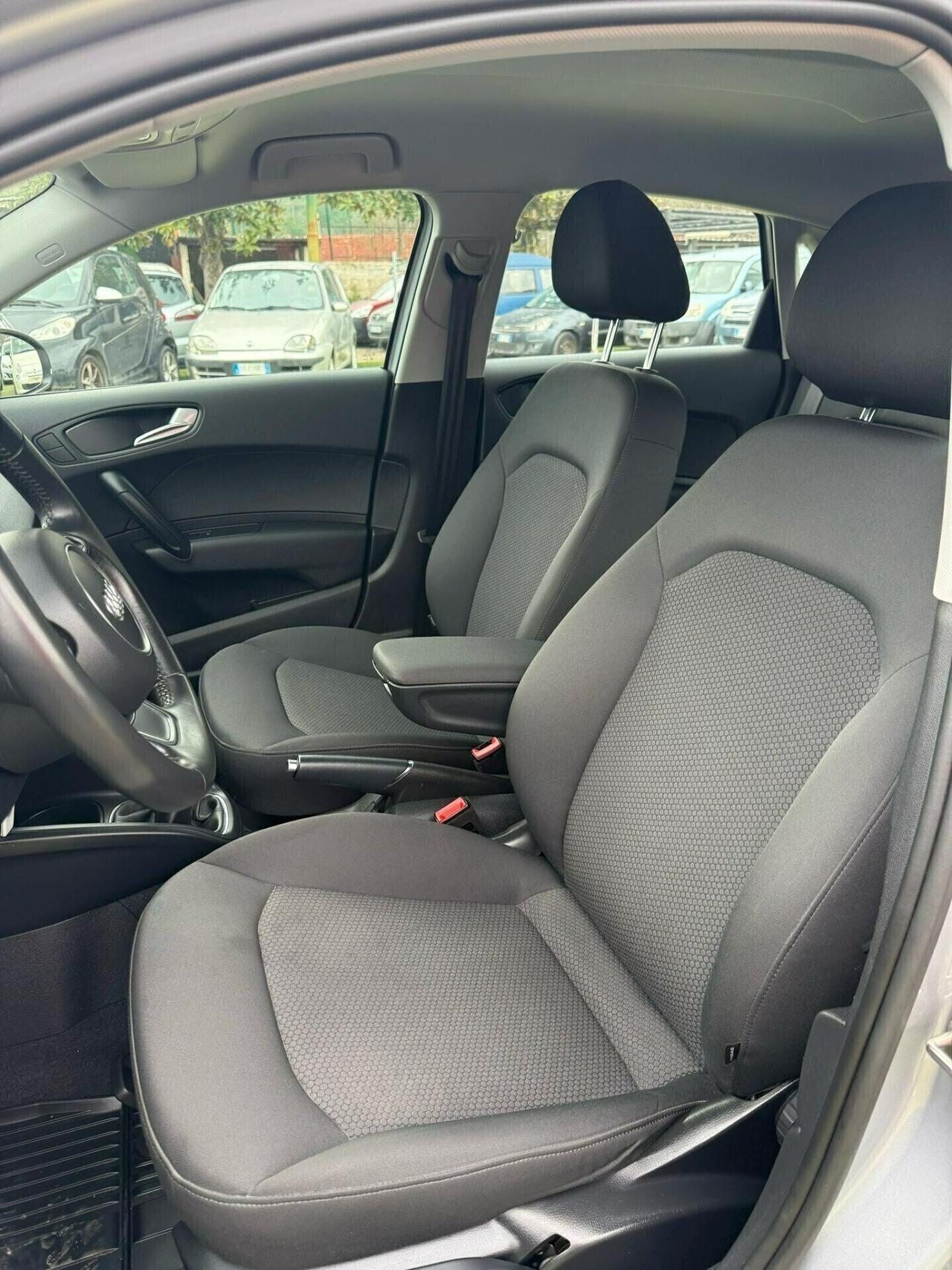 Audi A1 1.6 TDI S line edition plus