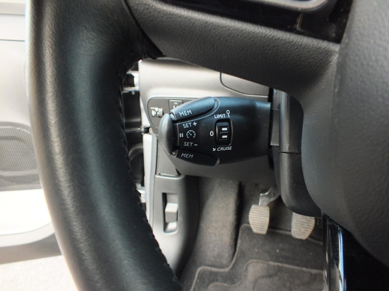 CITROEN C3 SHINE UNIPROPIETARIO 21.000 KM !