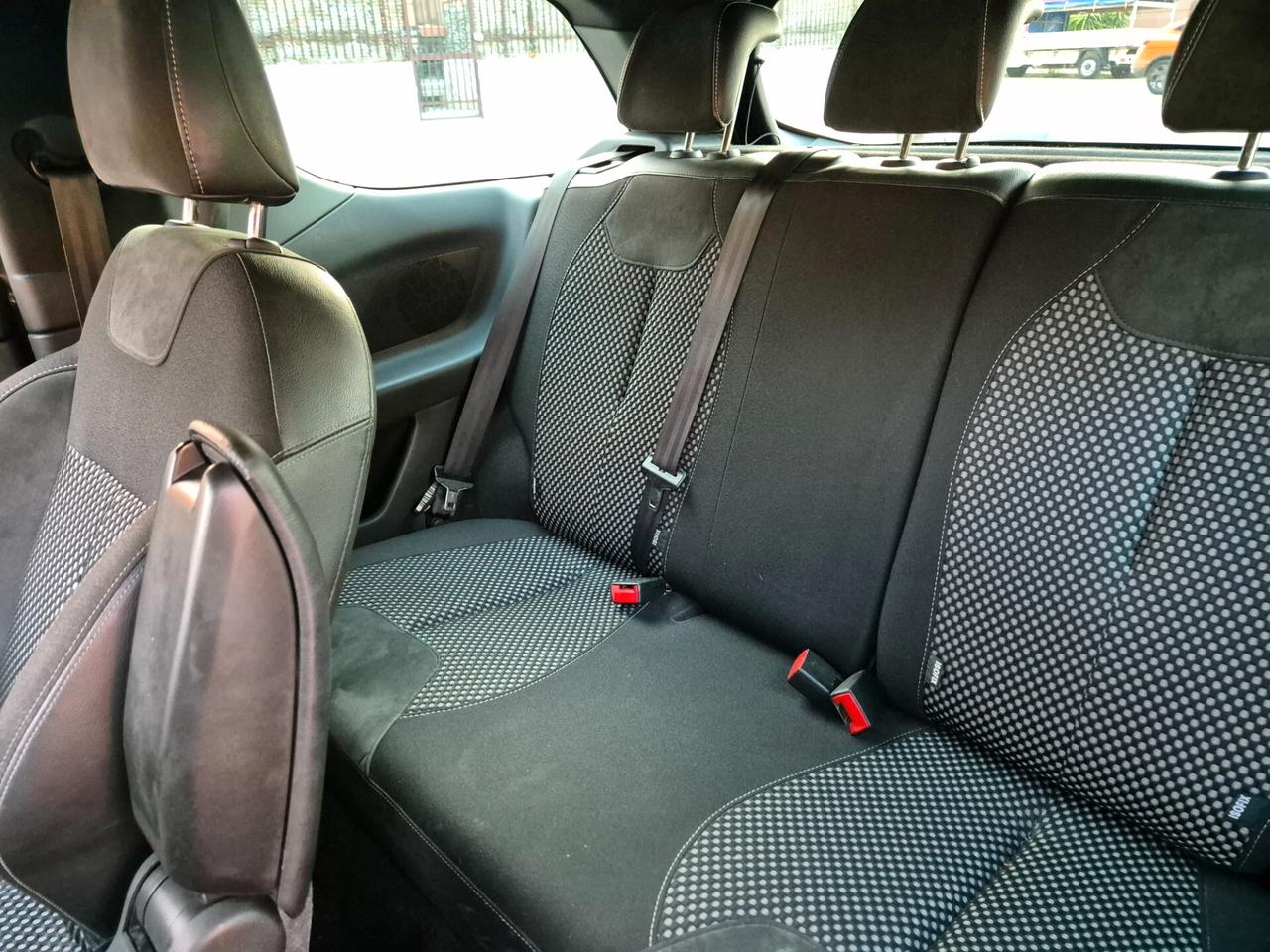 DS3 1.4 benzina just black 95cv nero opaco 2012