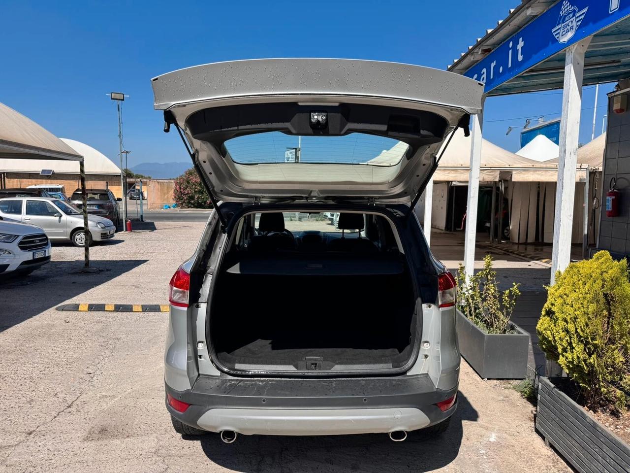 Ford Kuga 2.0 TDCI 150 CV S&S 4WD Powershift Titanium