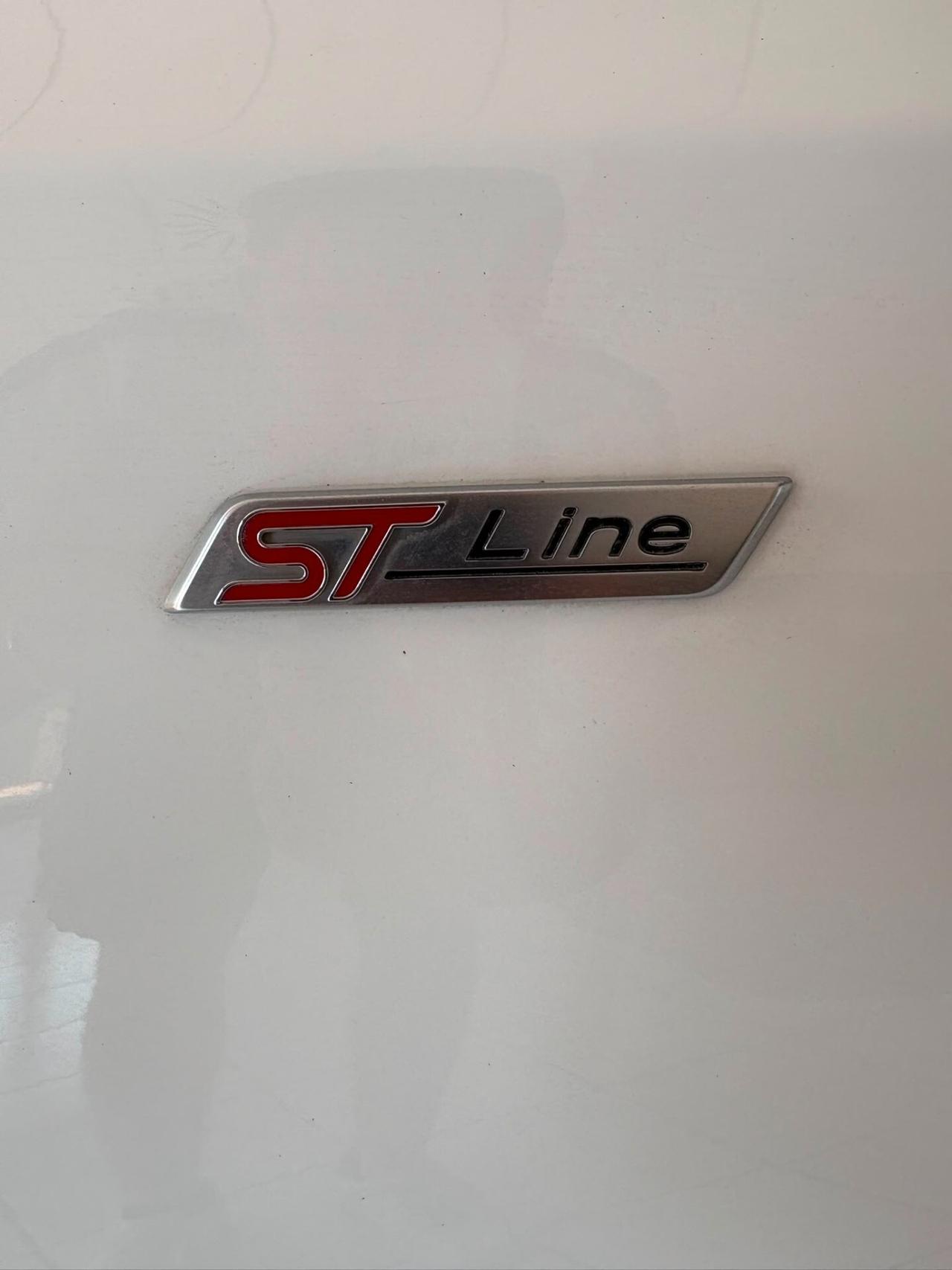 Ford Focus 1.0 EcoBoost Hybrid 125 CV 5p. ST-Line