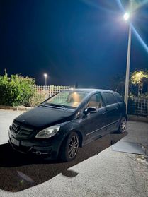 Mercedes-benz B 180 CDI *LEGGI INFO*
