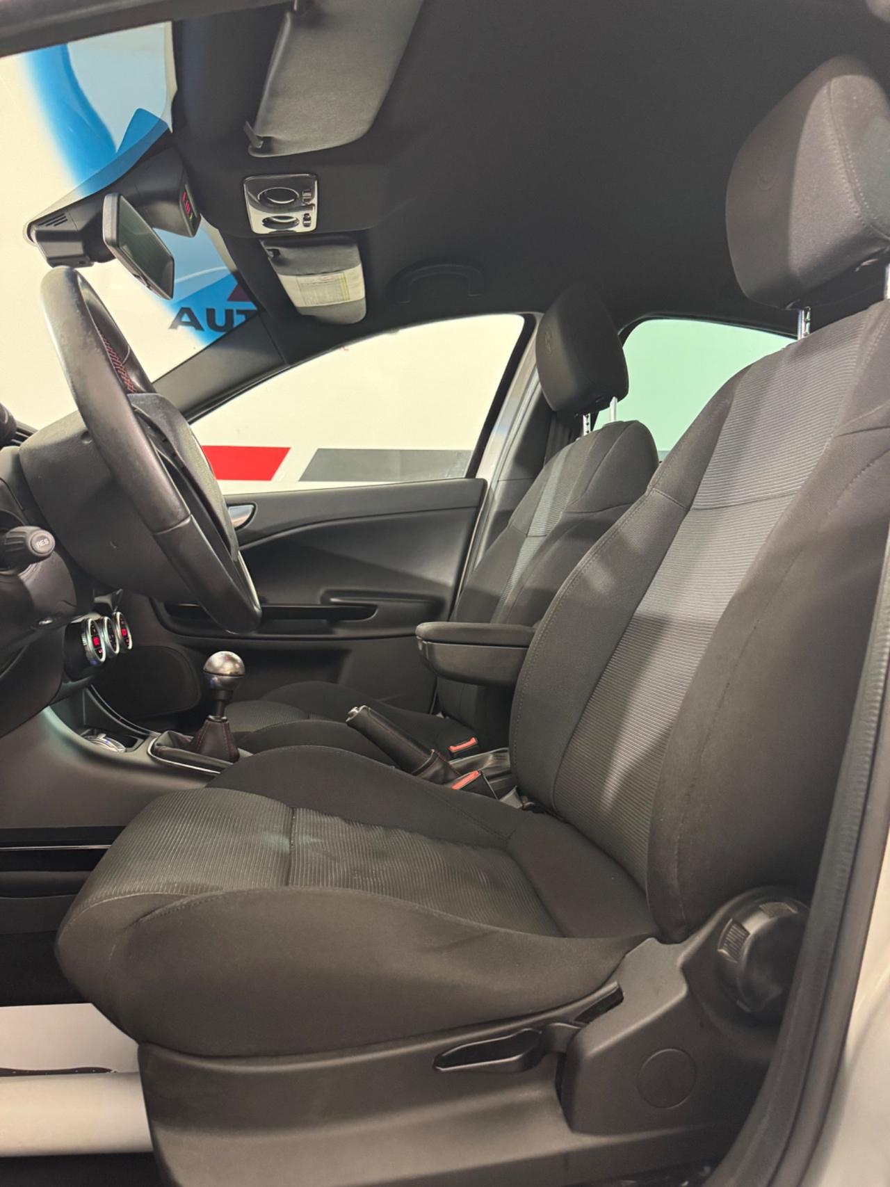 Alfa Romeo Giulietta 2.0 JTDm-2 140 CV Exclusive