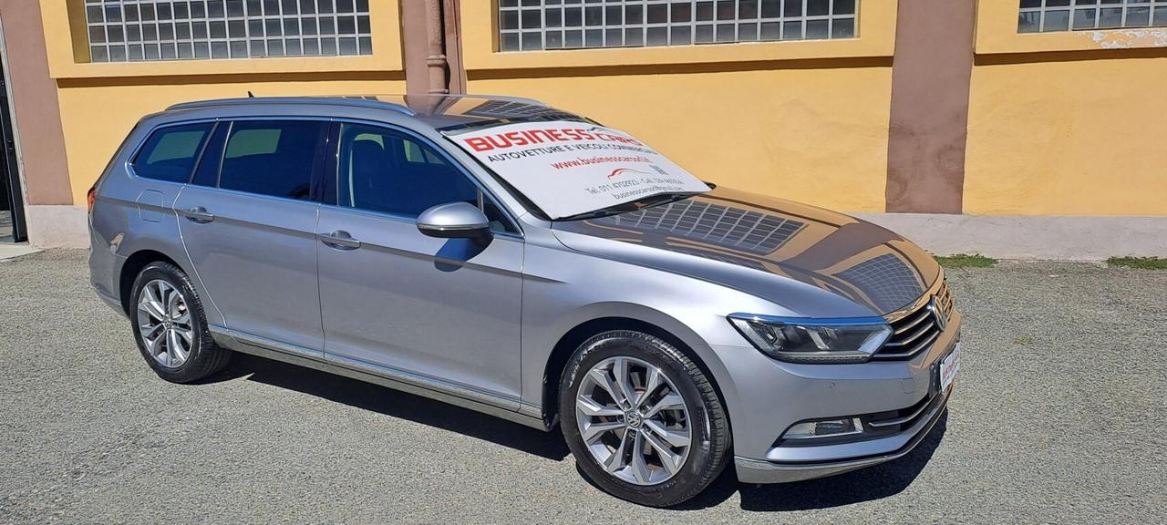 Volkswagen Passat 2.0 TDI DSG Highline BlueMotion Technology-KIT DISTRIBUZIONE GIA' ESSEGUITO!