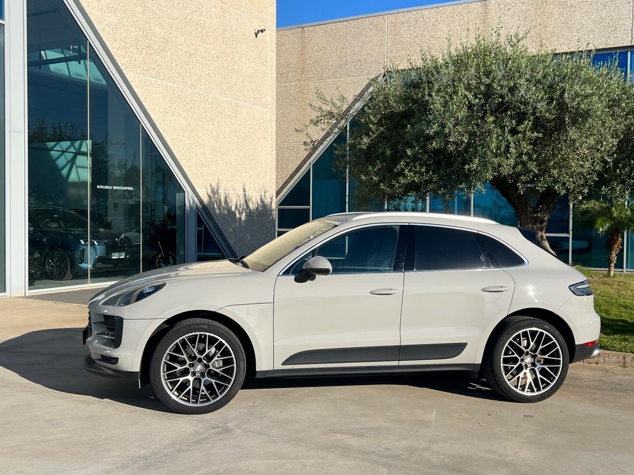 Porsche Macan 2.0 245cv pdk