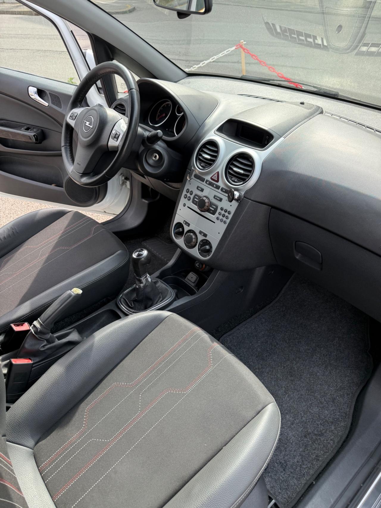 Opel Corsa 1.2 85CV 5 porte GPL-TECH Elective