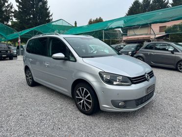 Volkswagen Touran 1.6 TDI DSG Comfortline