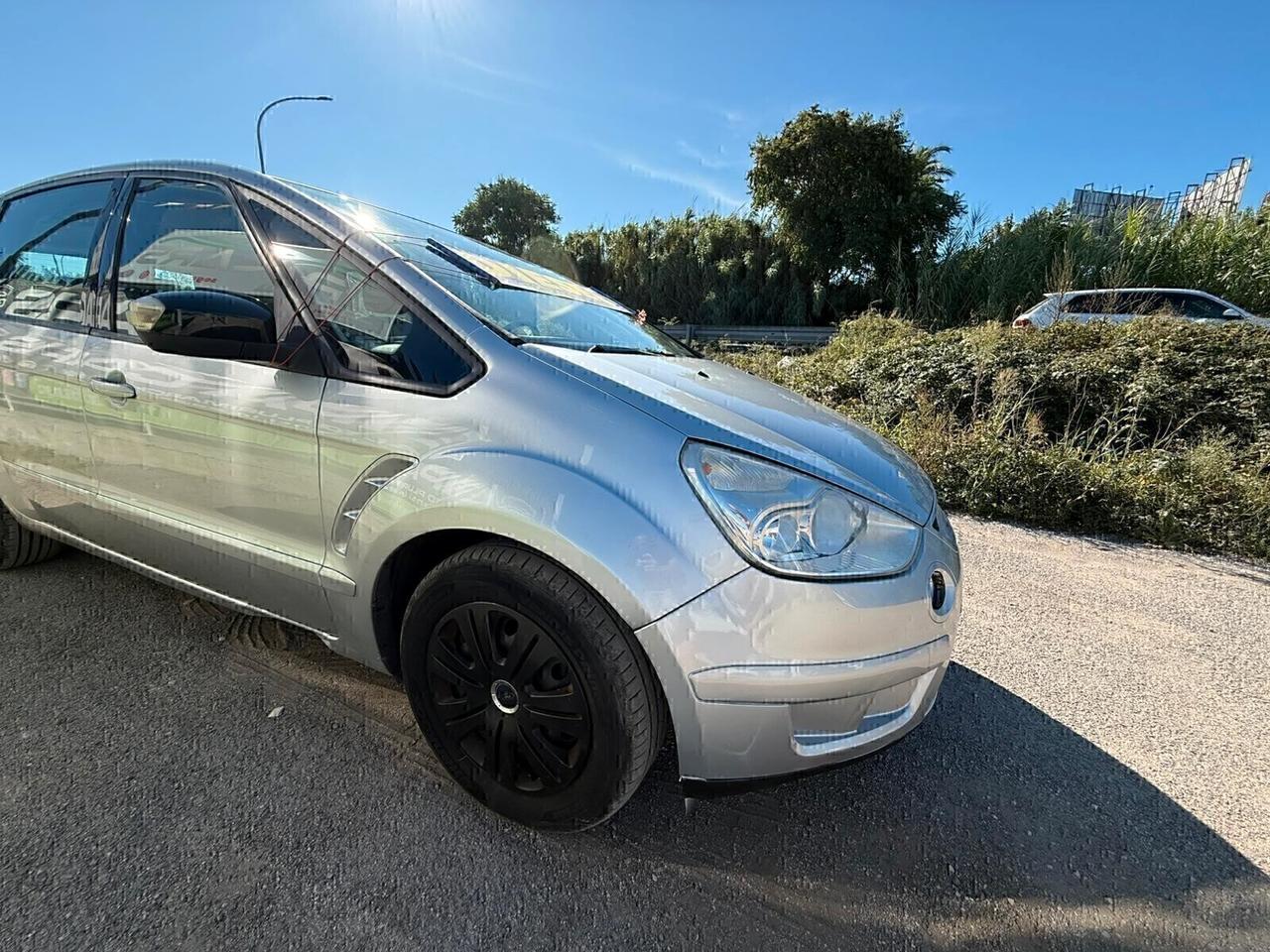 Ford S-Max 1.8 TDCi 125CV Titanium