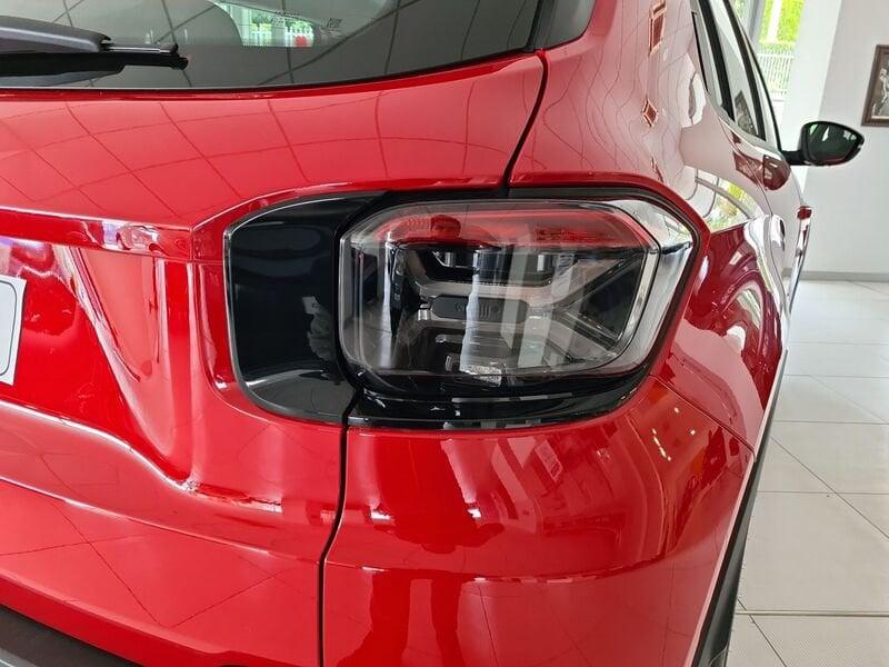 Jeep Avenger e-Hybrid 1.2 MHEV e-Hybrid Turbo Altitude