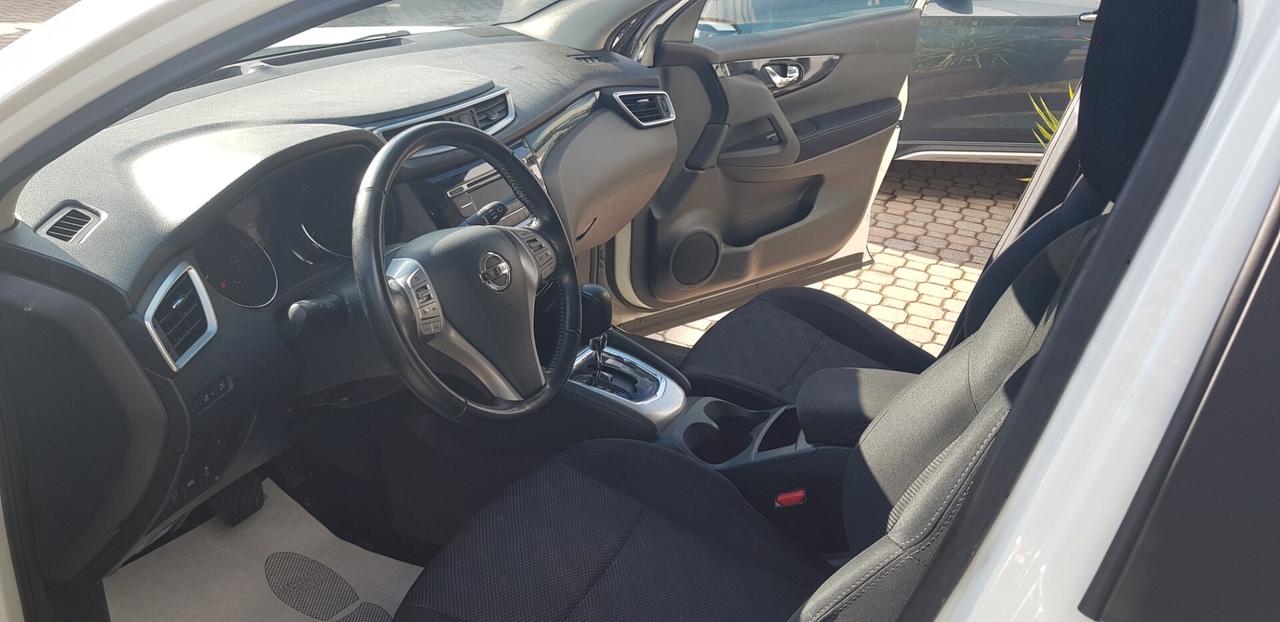 Nissan Qashqai 1.2 DIG-T Acenta CAMBIO AUTOMATICO