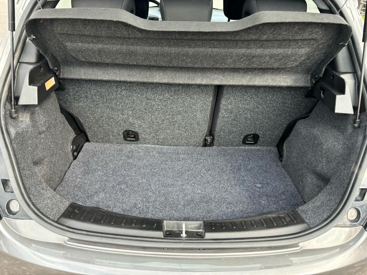 Lancia Ypsilon 1.2 69 CV 5 porte GPL Ecochic Gold