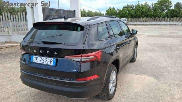 SKODA Kodiaq 2.0 TDI 150CV EXECUTIVE DSG 4WD 5p - GK792FP