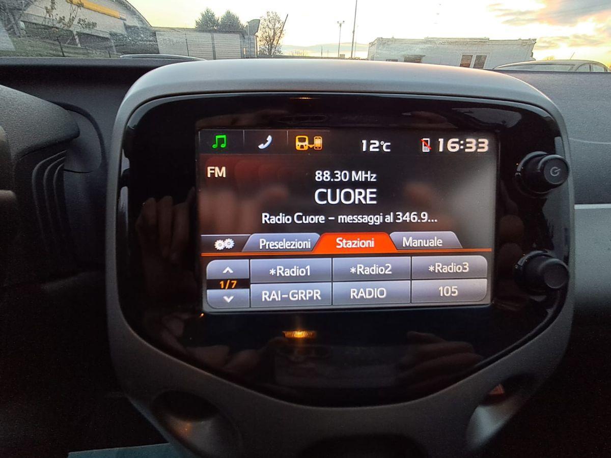 PEUGEOT - 108 5p 1.0 AUTOMATICA