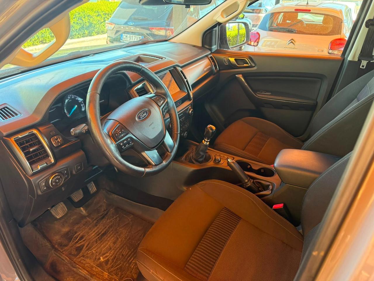 Ford Ranger 2.0 ECOBLUE DC XLT Wolftrak 5 posti