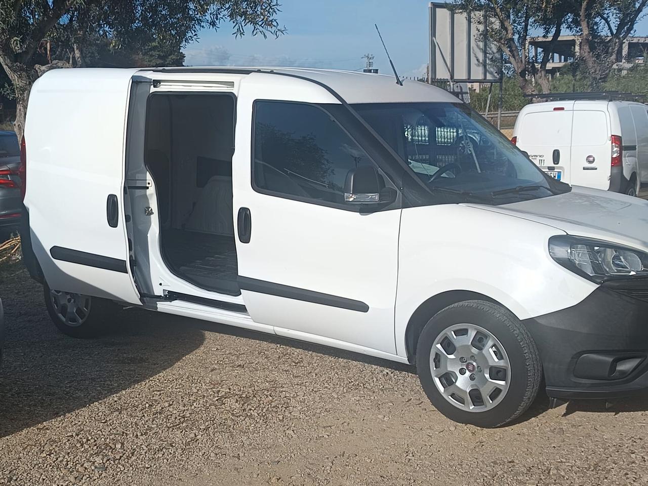 Fiat doblò maxi 2020 - 1.6mjt Lb automobili
