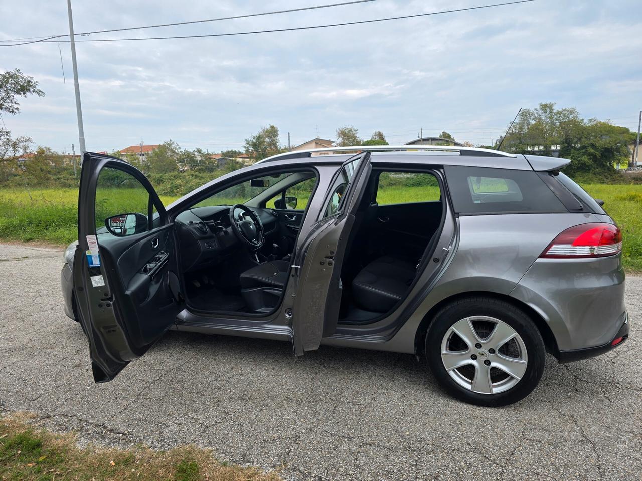 Renault Clio Sporter 1.5 DCI con GARANZIA