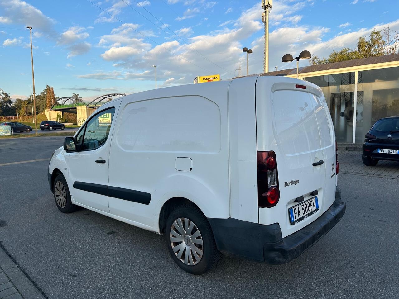 Citroen Berlingo Maxi - con scaffali - 2015