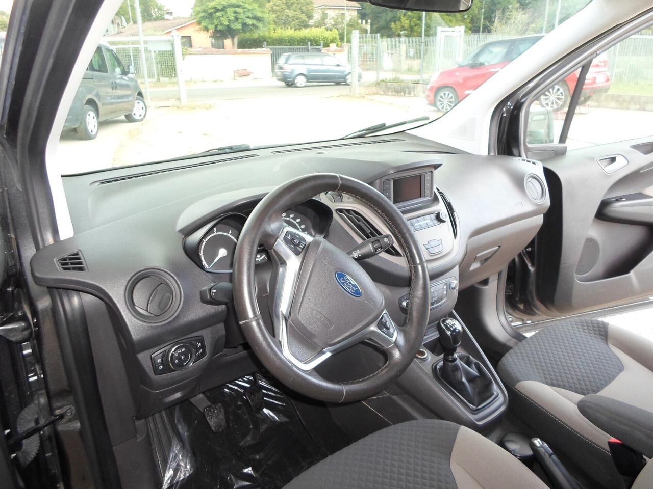 Ford Tourneo Courier 1.5 TDCI 75 CV Plus