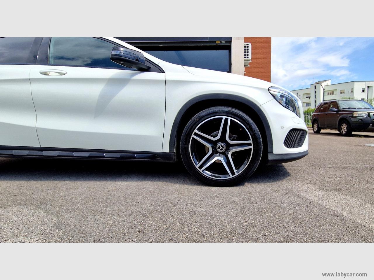 MERCEDES-BENZ GLA 200 CDI Automatic Premium AMG NIGHT