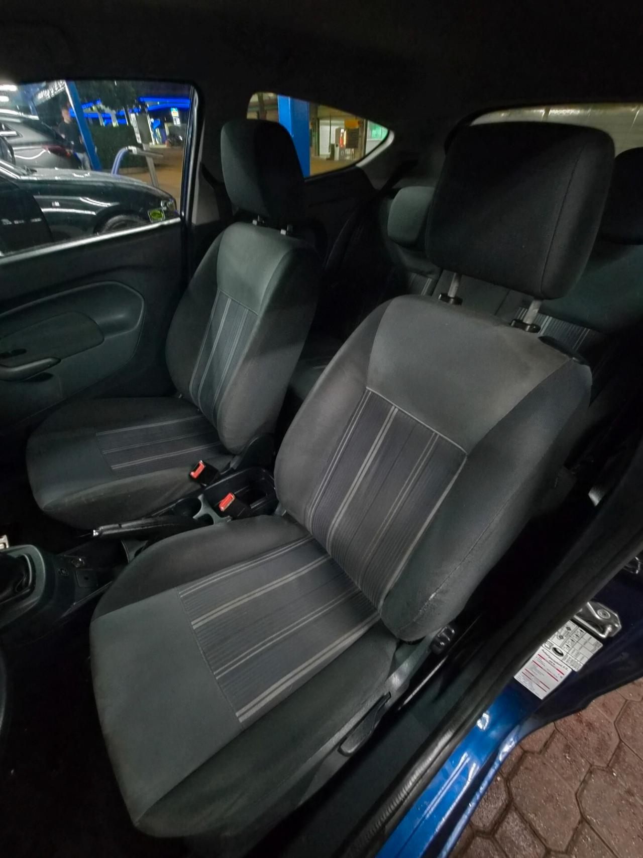 Ford Fiesta 1.4 3 porte Bz.- GPL Titanium