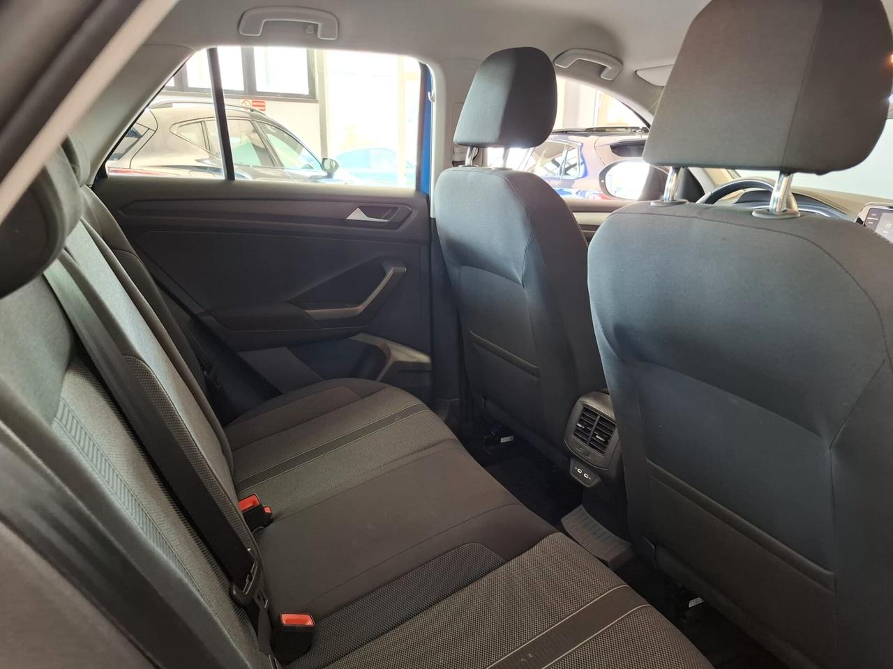 Volkswagen T-Roc Benzina Manuale