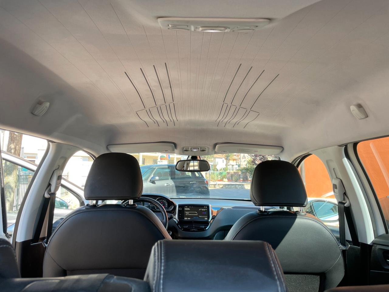 Peugeot 2008 1.6 e-HDi 115 CV Stop&Start Allure