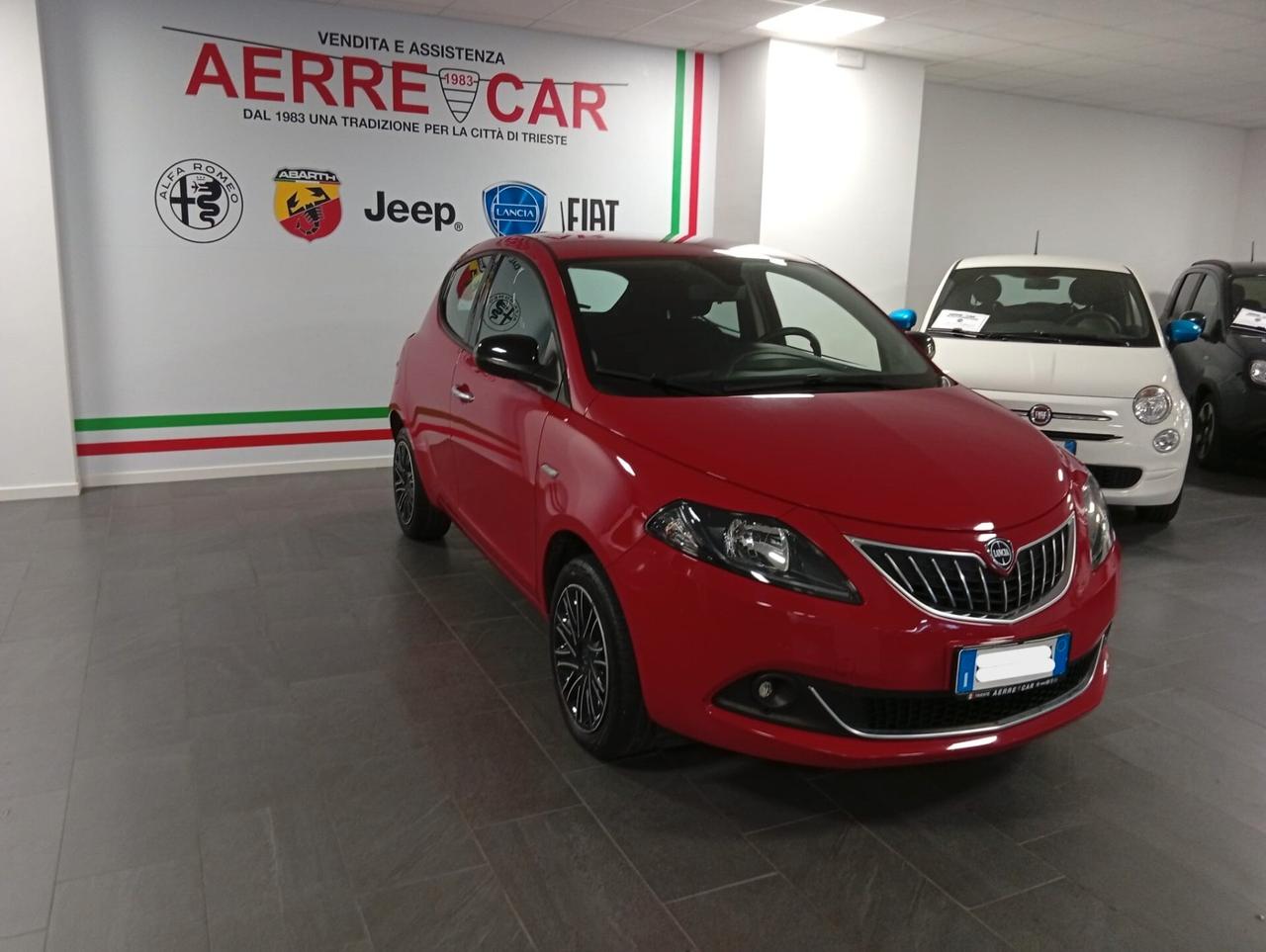 Lancia Ypsilon 1.0 FireFly 5 porte S&S Hybrid Ecochic Gold