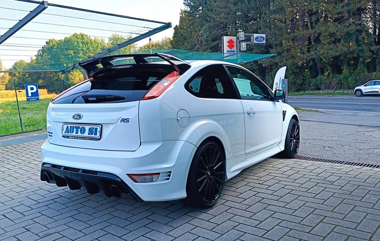 Ford Focus 2.5T (305CV) 3p. RS