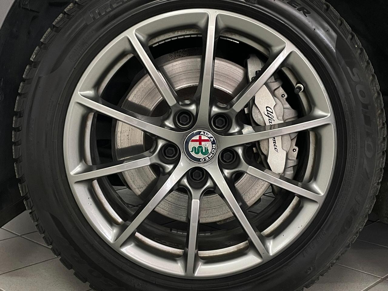 Alfa Romeo Giulia BLINDATA 2.0 T 280 CV AT8 PELLE NAVI RETROCAMERA