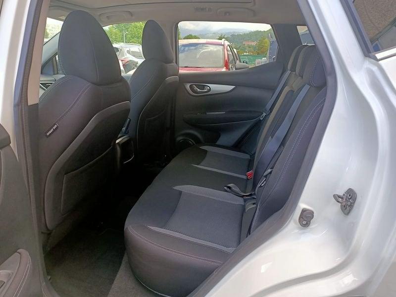 Nissan Qashqai 1.2 dig-t N-Connecta 115cv 1.2 DIG-T 115cv N-Connecta 2WD