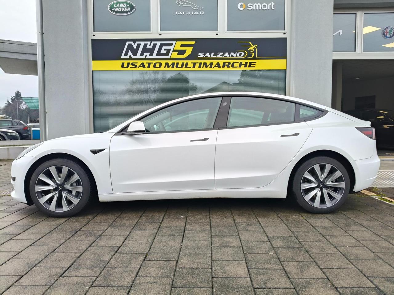 Tesla Model 3 Standard rwd Plus