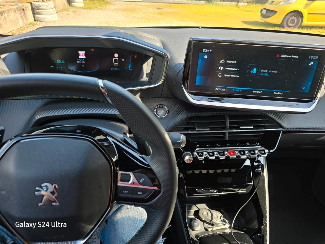 PEUGEOT 208 GT OTT. 2024 (KM25000)
