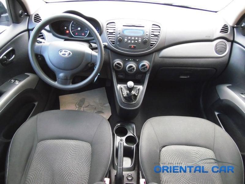 Hyundai i10 i10 1.1 12V Comfort MOLTO BELLA TAGLIANDATA