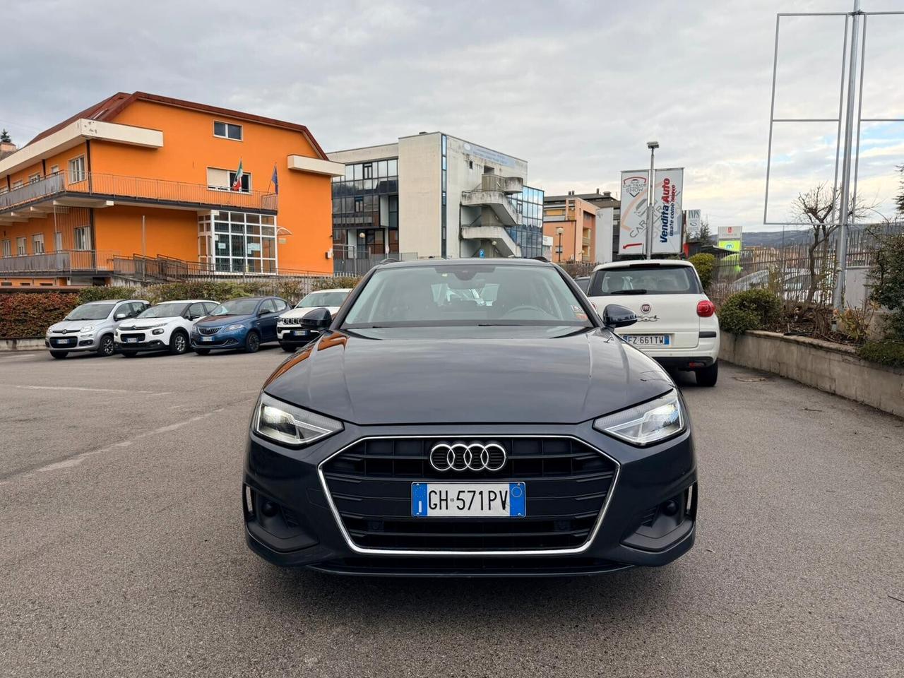 Audi A4 Avant 35 TDI/163 CV S tronic Business