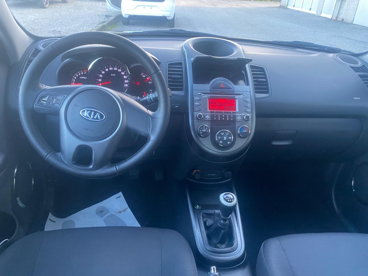 Kia Soul 1.6 CVVT Active Bi-Fuel