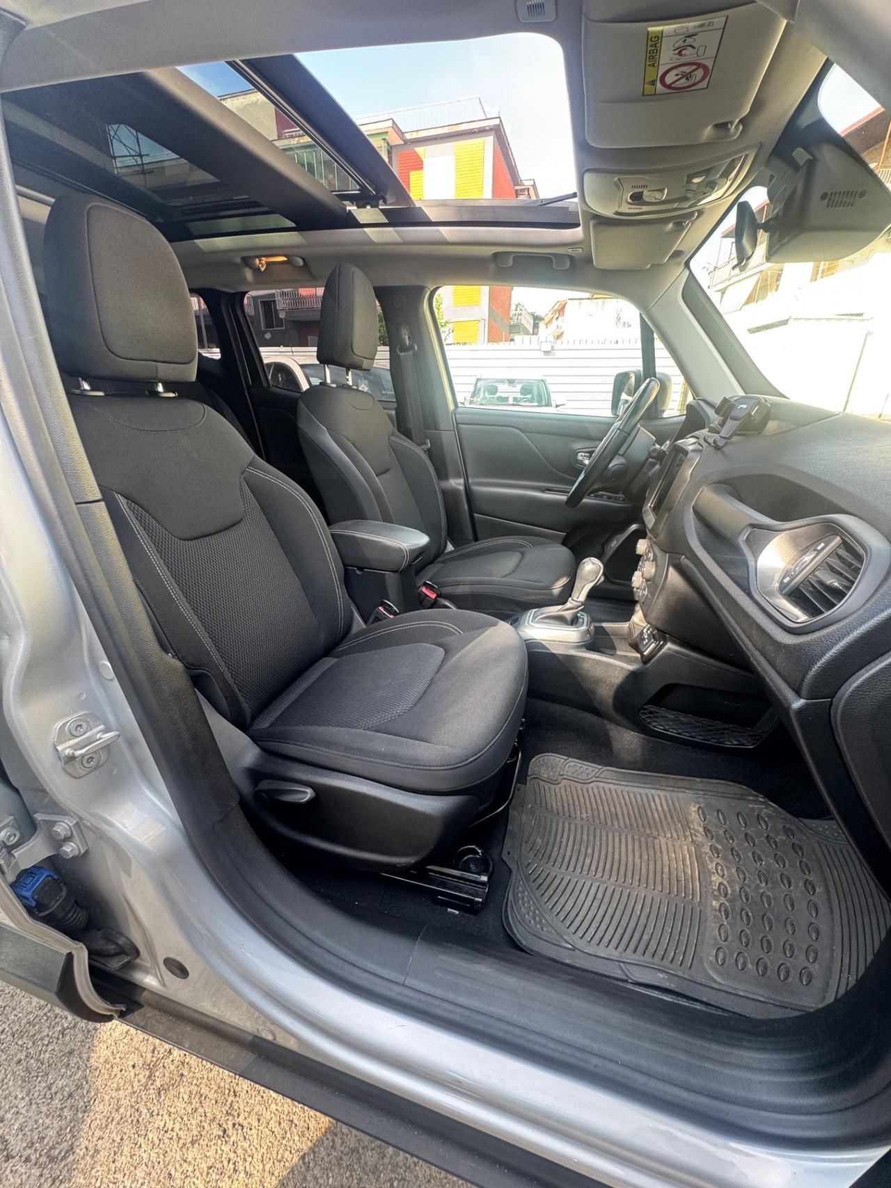 Jeep Renegade 1.3 T4 DDCT Limited