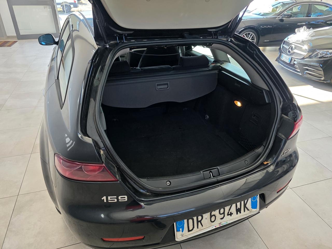 Alfa Romeo 159 1.9 JTDm 16V Sportwagon Distinctive