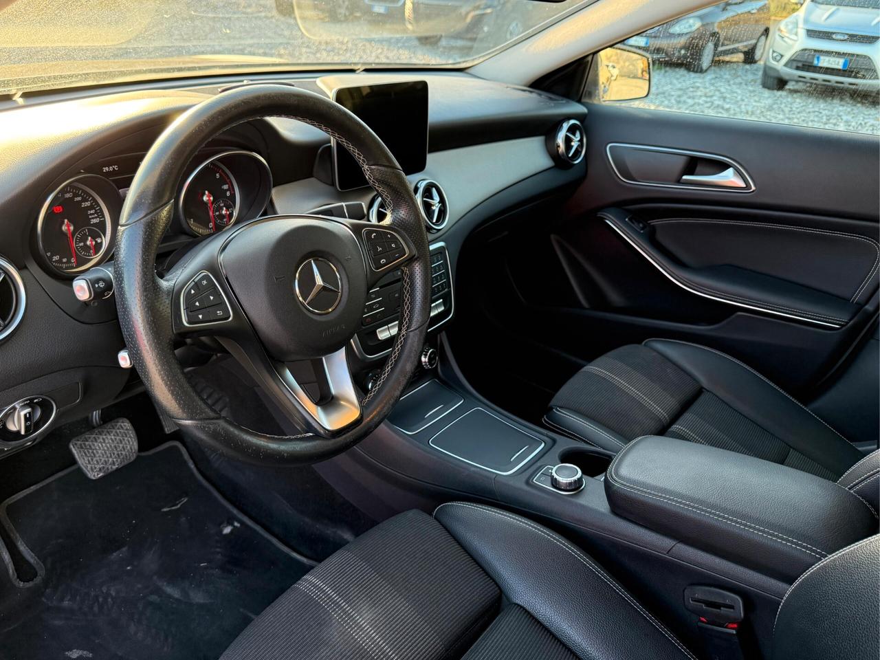 Mercedes-benz GLA 200 d Automatic 4Matic Premium