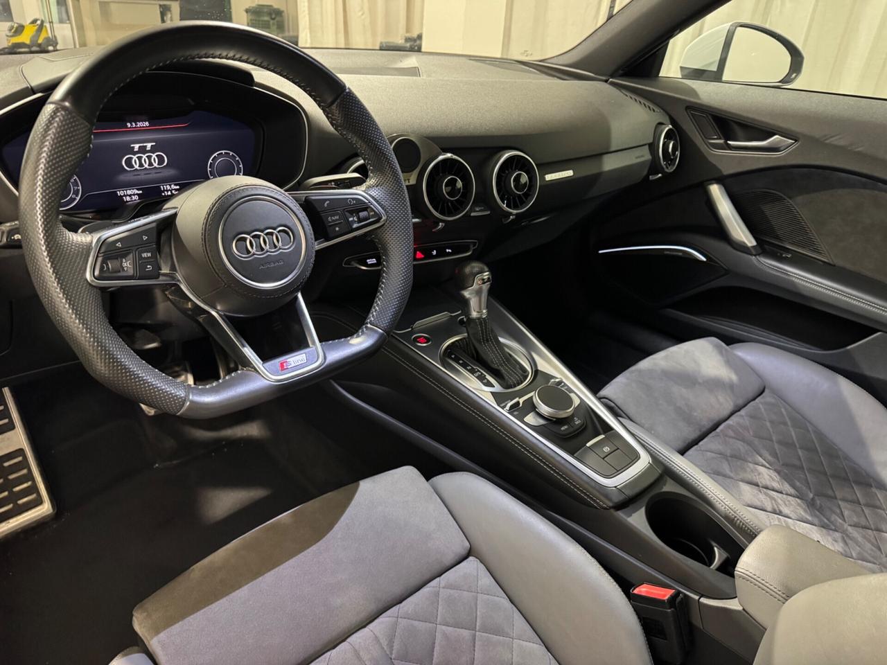 Audi TT Coupé 2.0 TFSI quattro S tronic line