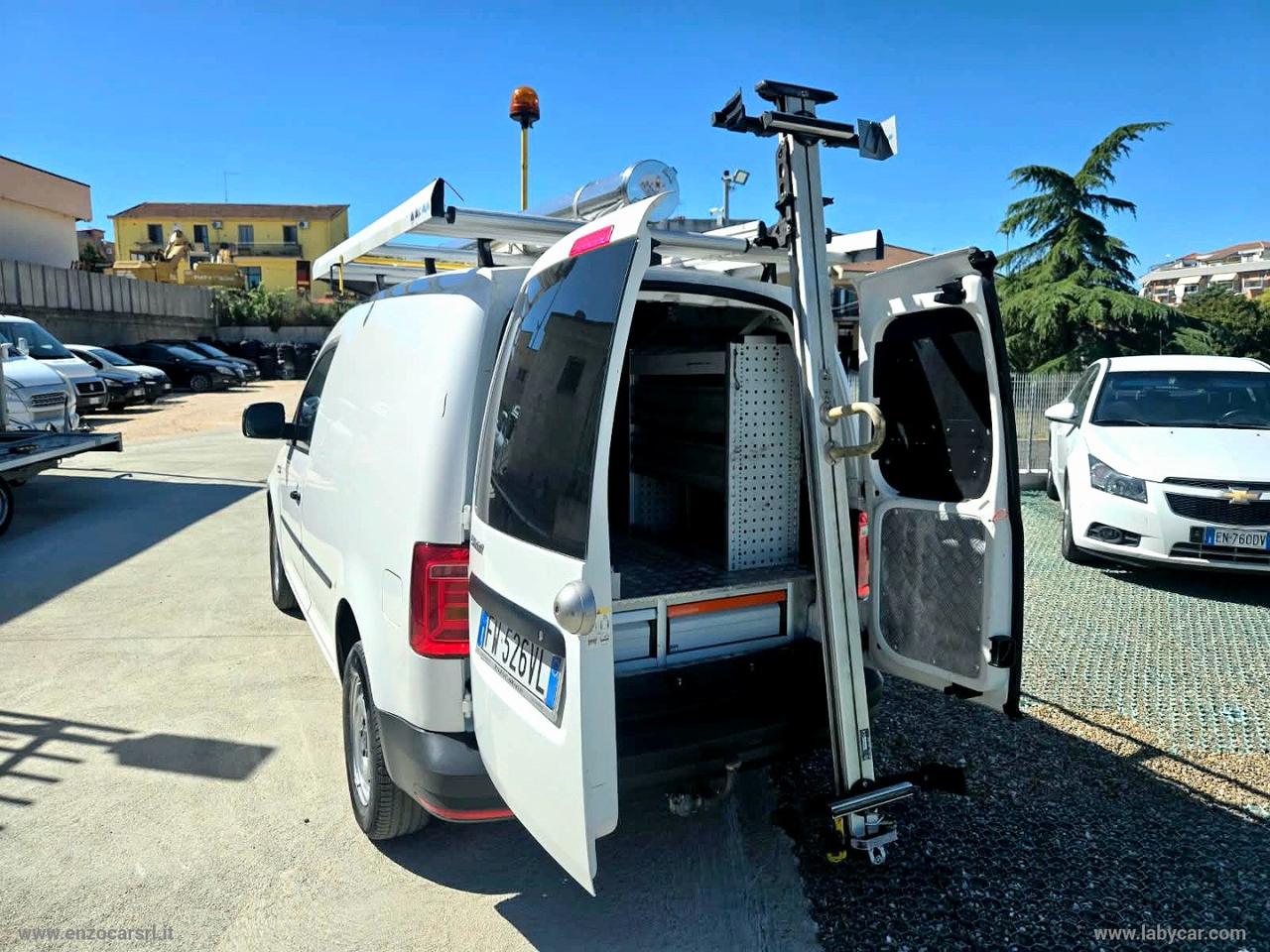 Caddy 2.0 TDI 122 4M. Furg. Bsn.