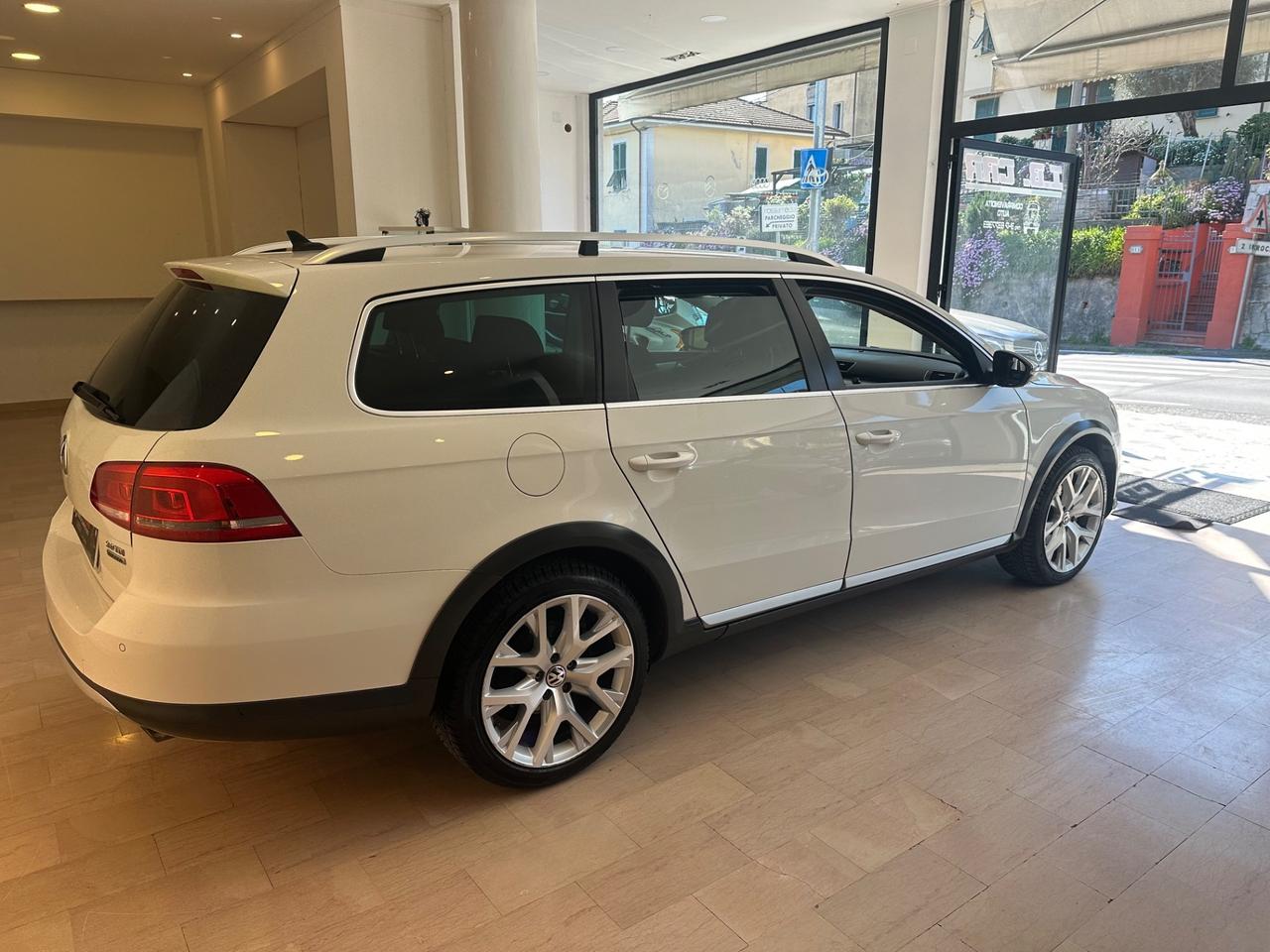 Volkswagen Passat Alltrack 2.0 TDI DSG 4motion BlueMotion Tech.