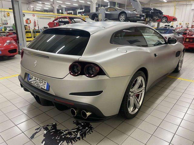 FERRARI GTC4 Lusso GTC4Lusso