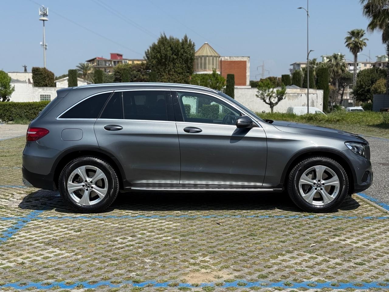 MERCEDES GLC 250d 2017 4Matic