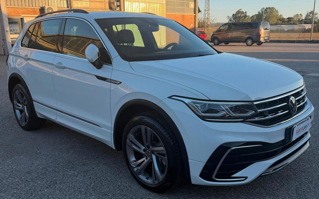 Volkswagen Tiguan 2.0 TDI 200 CV SCR DSG 4MOTION R-Line