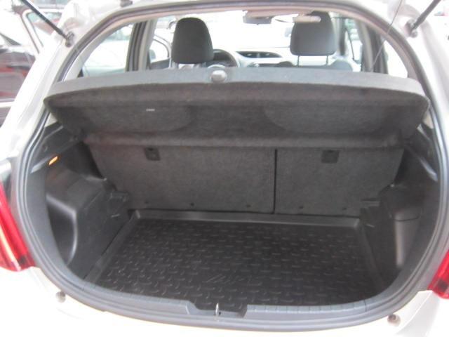 Toyota Yaris 1.0 5 porte Lounge NEOPATENTATI UNICO PROPRIETARIO