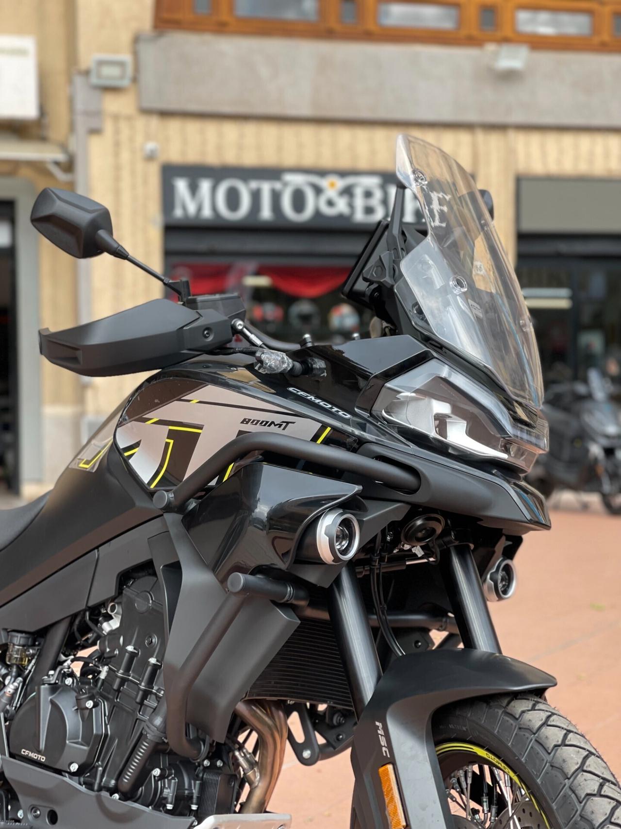 CFMOTO 800MT EXPLORE