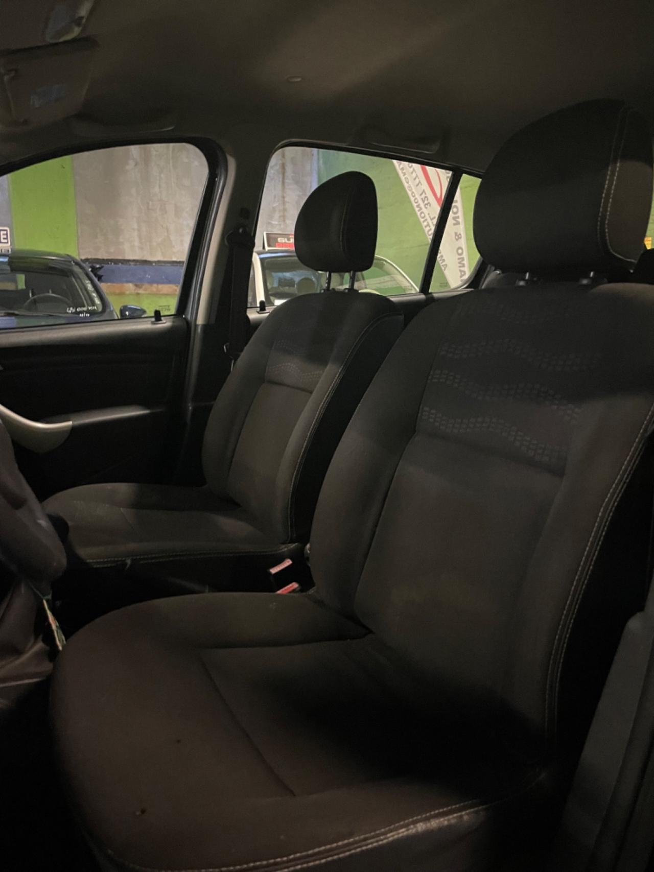 Dacia Sandero Stepway 1.6 Neopatentati Euro 5