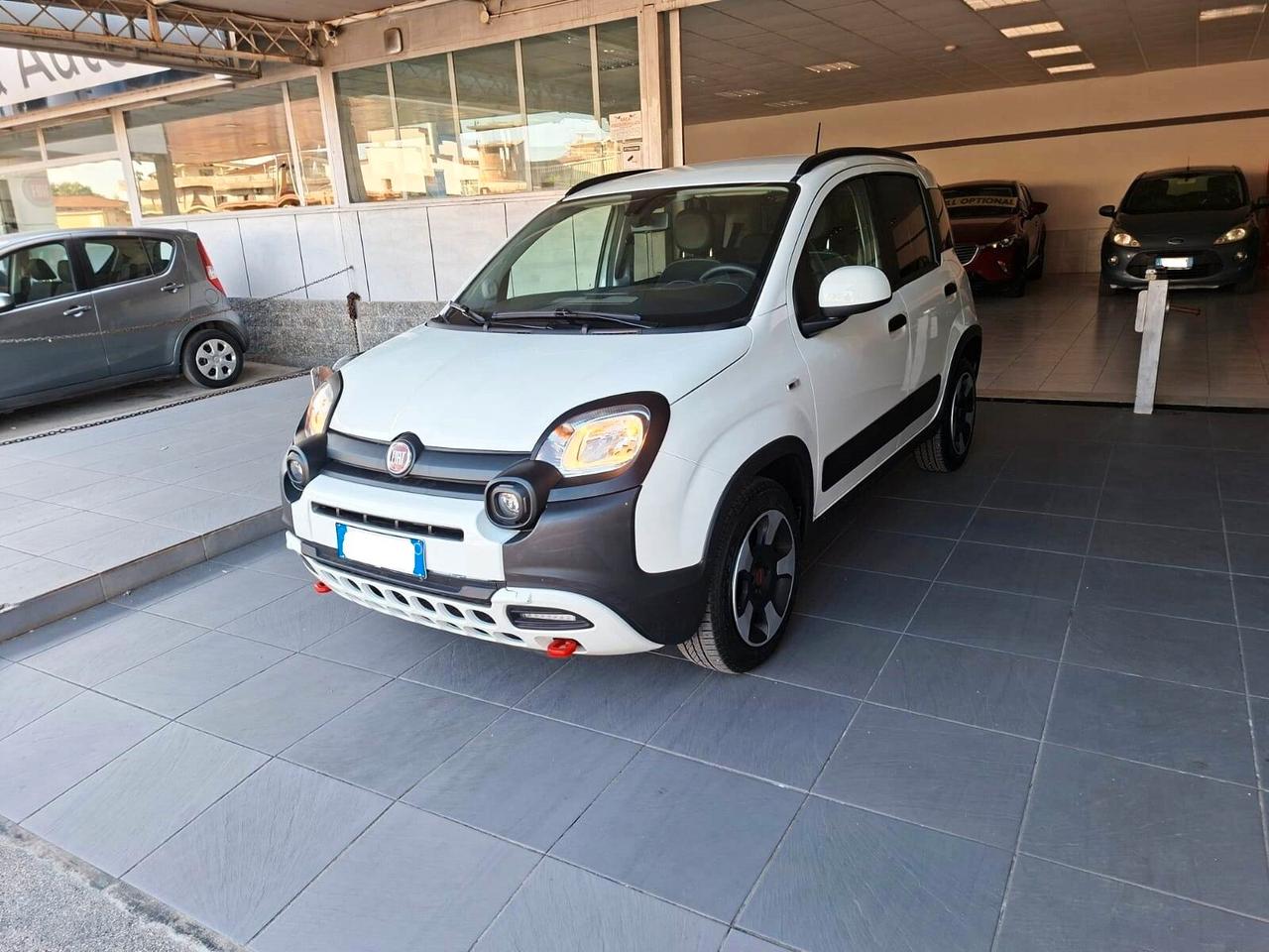 Fiat Panda Cross 1.0 FireFly S&S Hybrid