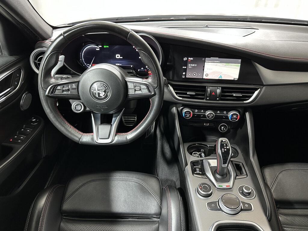 Alfa Romeo Giulia 2.2 t Competizione Q4 210cv auto