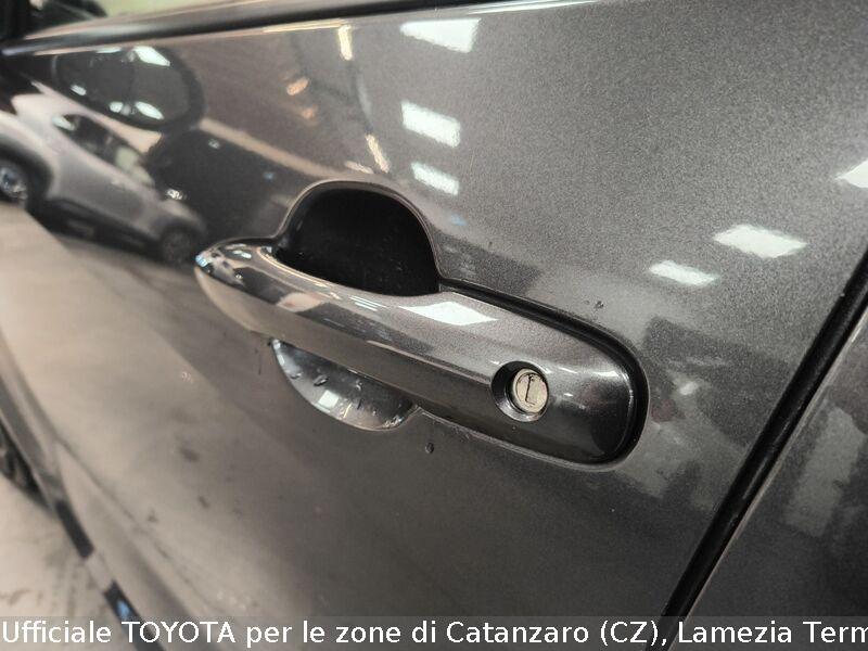 Toyota Yaris 1.5 Hybrid 5 porte Trend